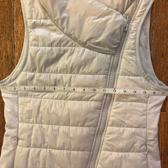 Silver Reebok Puffy 80's Vintage Vest Size Small - Picture 8 of 9
